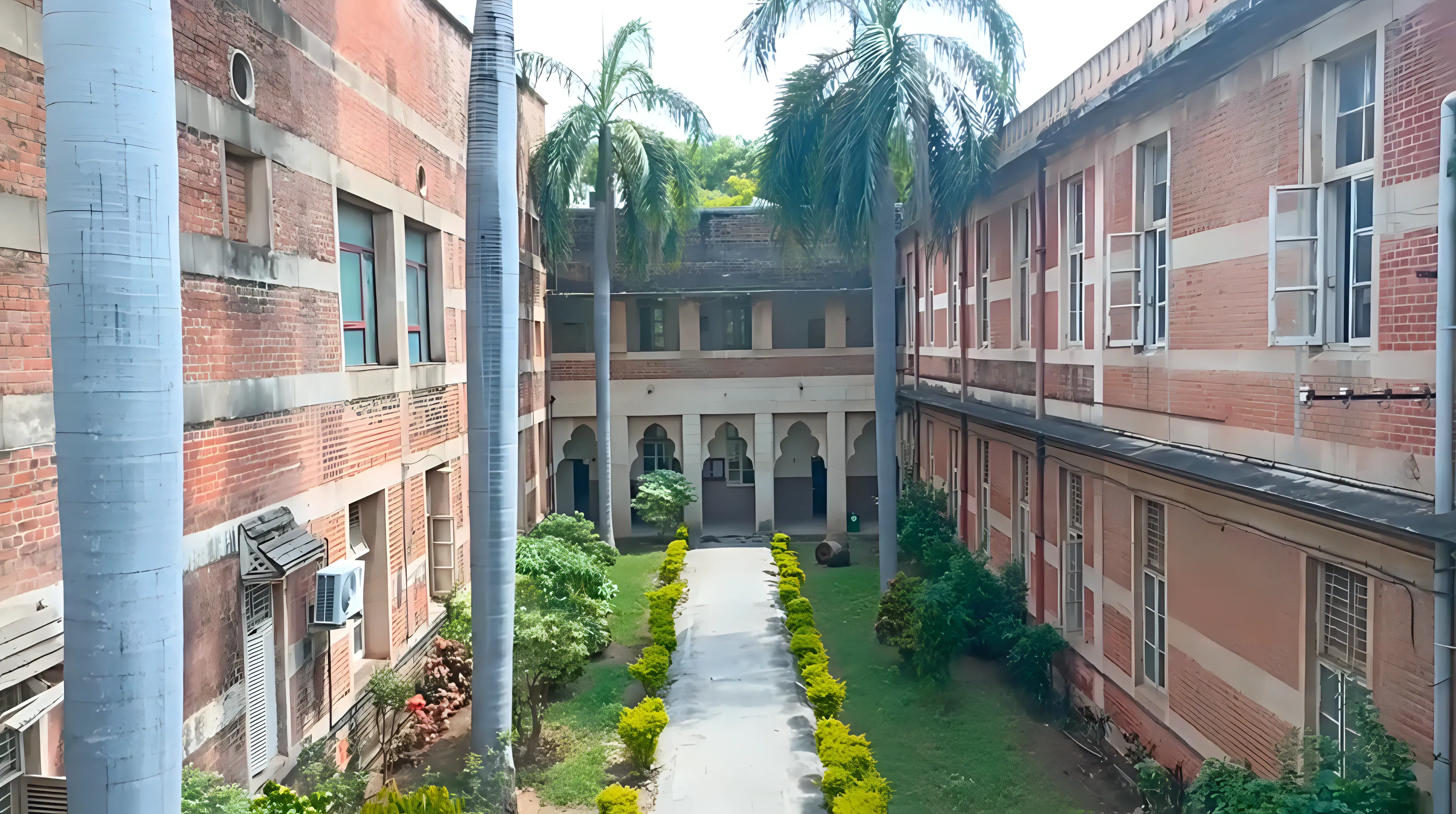 Faculty of Technology and Engineering, Maharaja Sayajirao University of Baroda Vadodara academic infratsructure photo 2